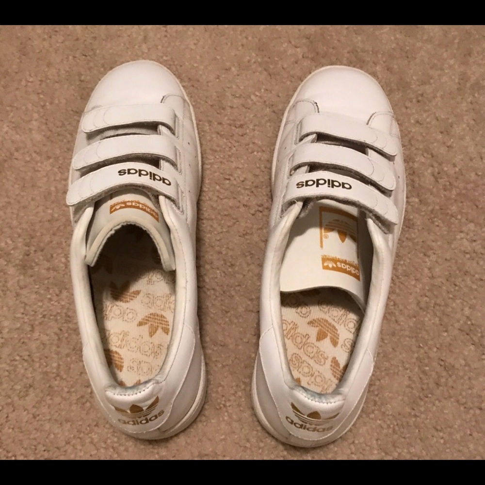 Adidas originals Velcro sneakers